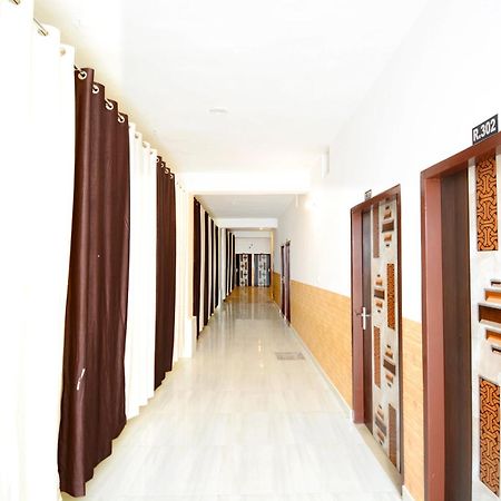 Hotel O Park View Bhiwani Eksteriør billede