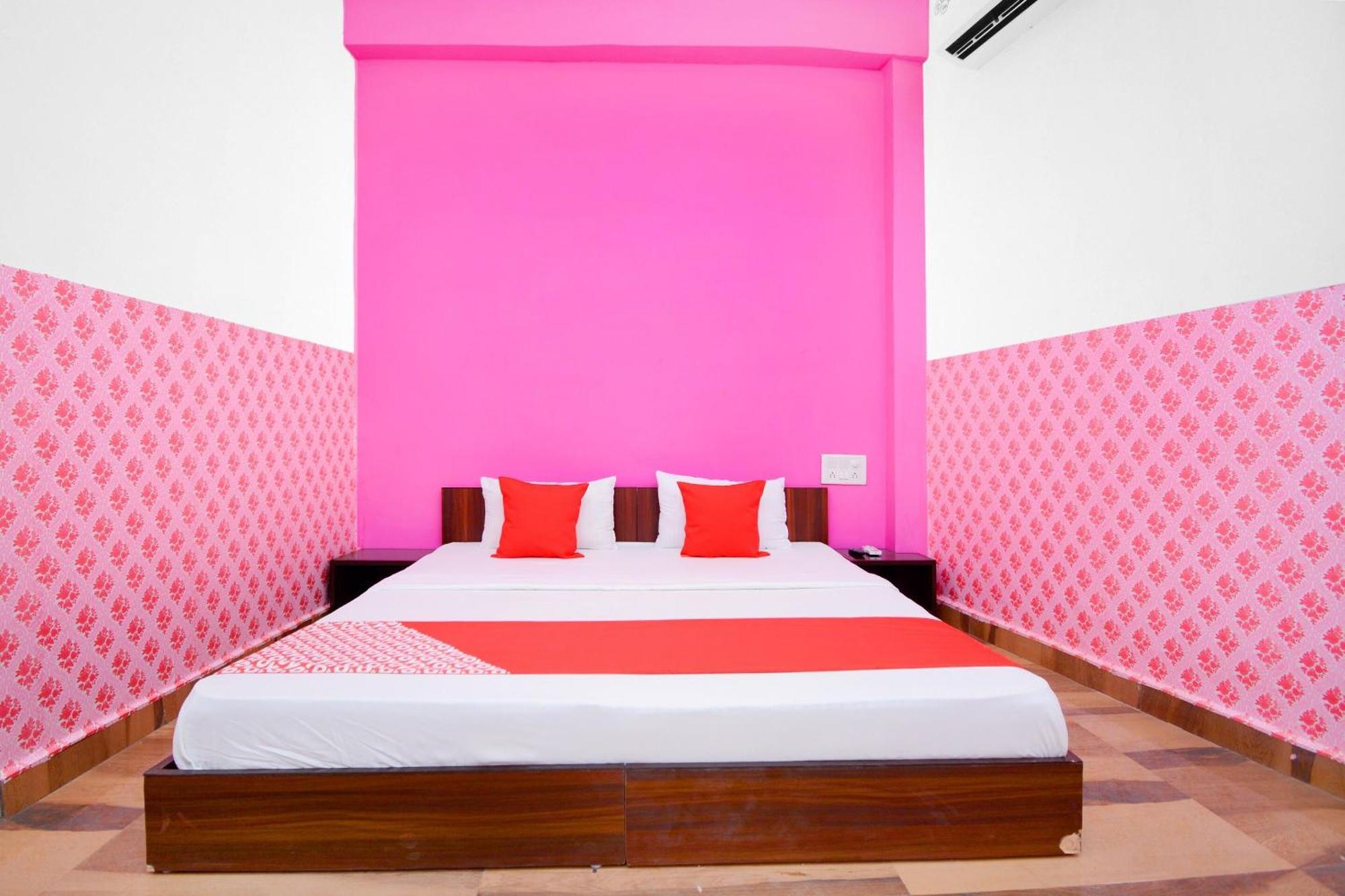 Hotel O Park View Bhiwani Eksteriør billede