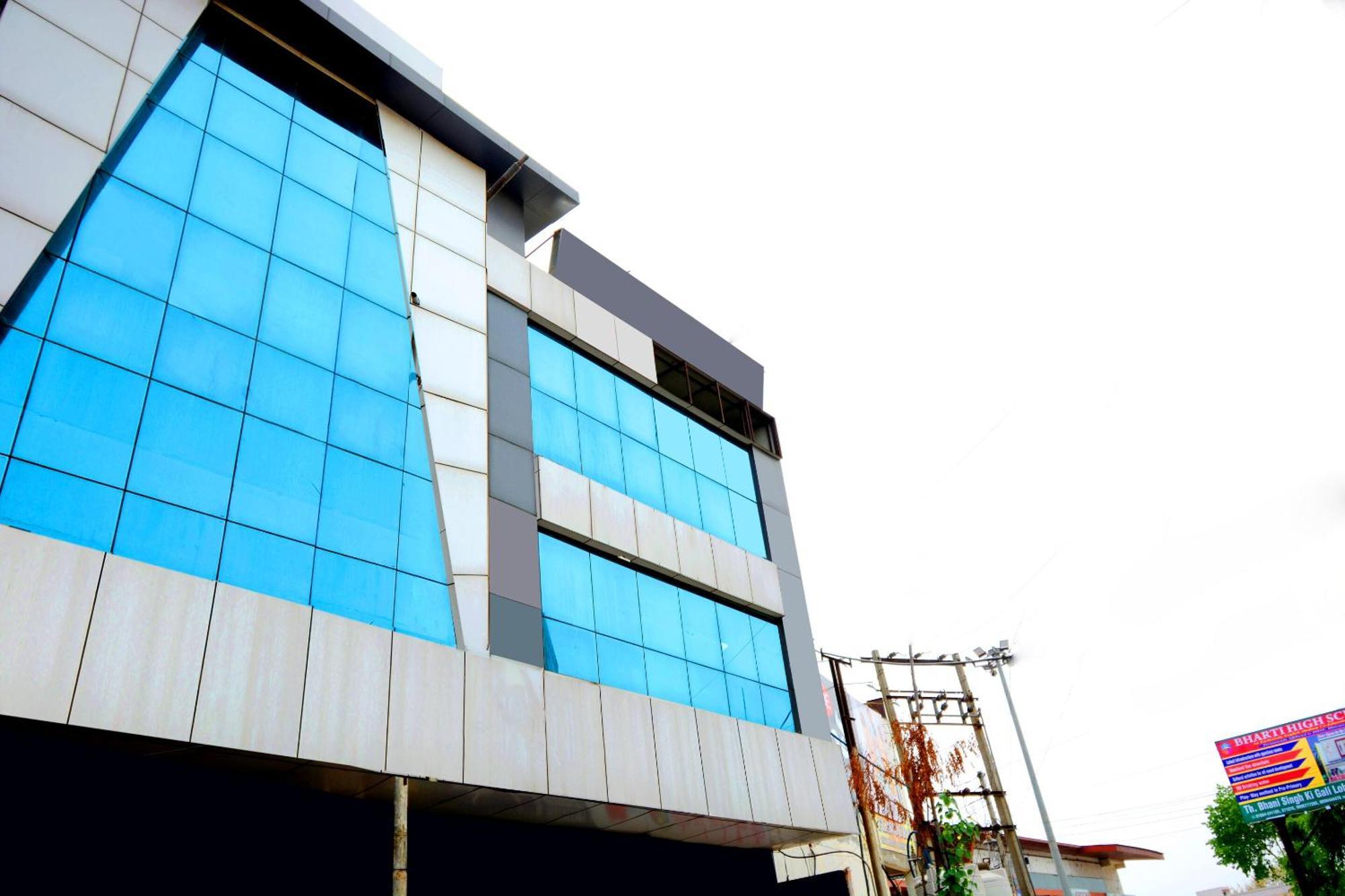 Hotel O Park View Bhiwani Eksteriør billede