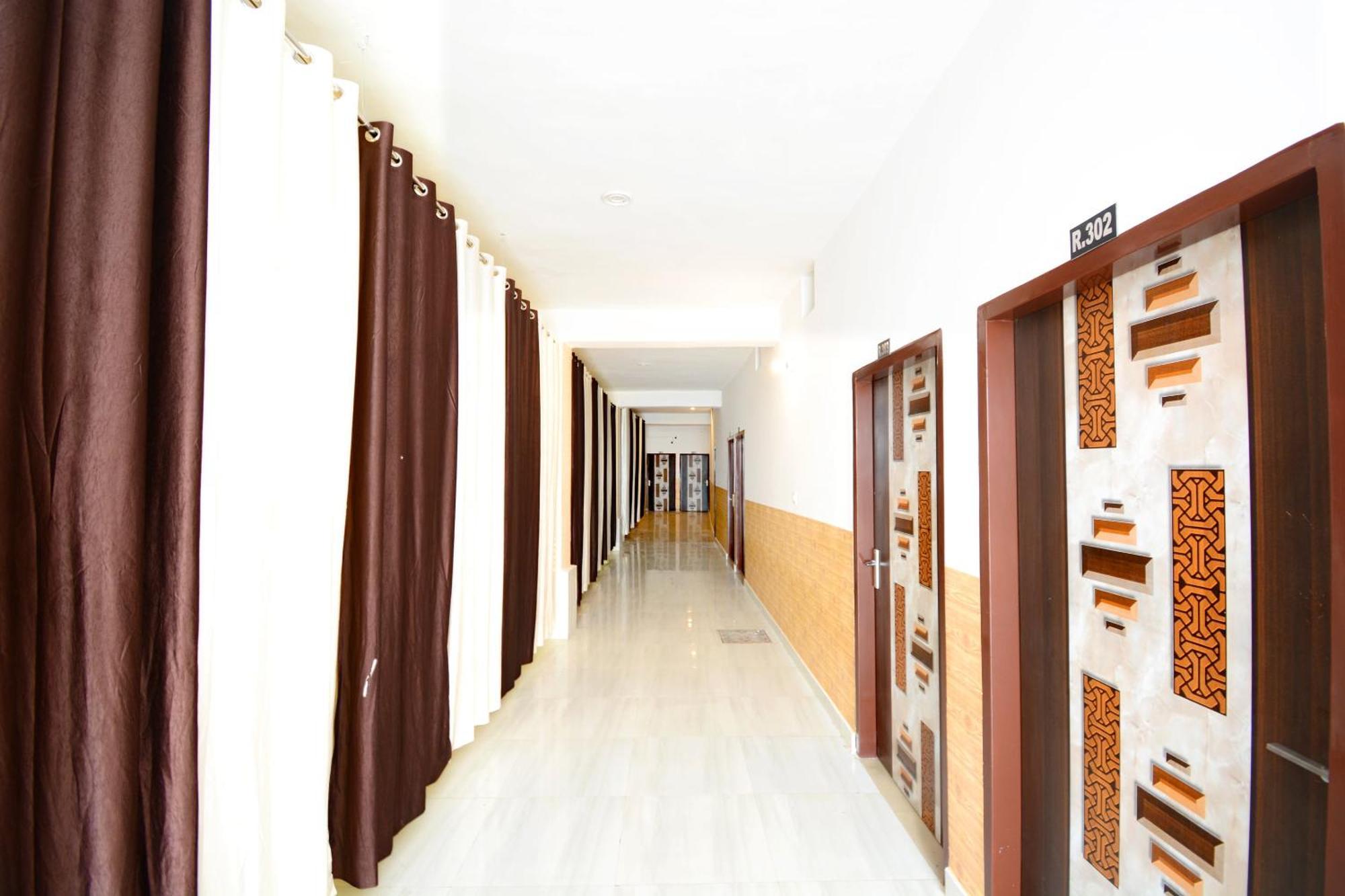 Hotel O Park View Bhiwani Eksteriør billede